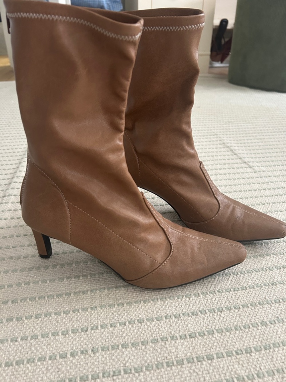 Women's caramel Brown Pointed-Toe Heel Boot - Picture 2 of 4
